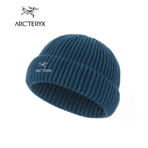 Шапка вязанная Arc'teryx indigo
